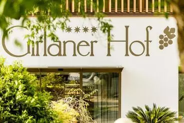 Hotelli Girlanerhof