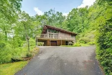 コテージ Cedar Mountain Cabin, 2 Mi To Dupont State Forest!
