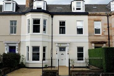 پانسیون 4 Friends House