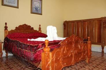 Majatalo Hostal Colonial Dagmara Y Elias