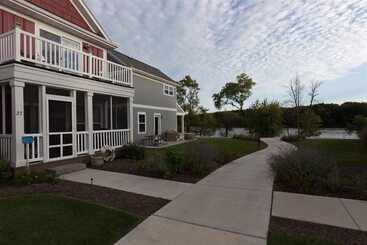 Landhus Red Anchor #23