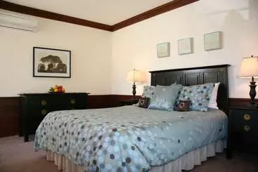 Aamiaismajoitus (B&B) Ojai Retreat & Inn