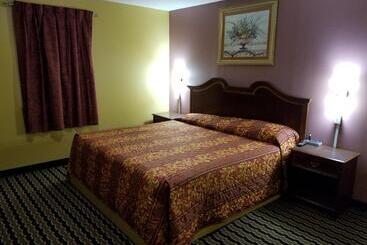 汽车旅馆  Cottage Inn   Grantville