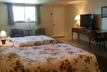 Motelli Inn Between The Beaches & Villager
