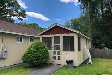 فندق على الطريق Marcotte Motor Court