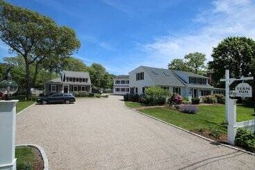 The Tern Inn Bed & Breakfast And Cottages