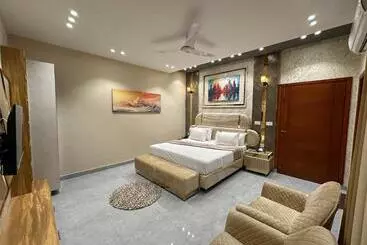 Hotel Multan Swiss