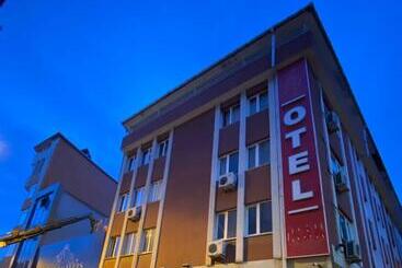 Aras Hotels çorlu