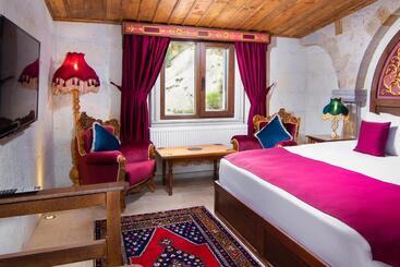 هتل Black Stove Cappadocia