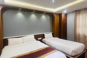 בית מלון כפרי Nirakar