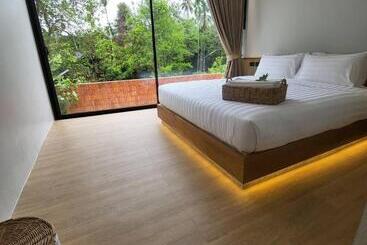 Szálloda Tree Space Living