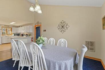 Pensionat 111 Holly Ln By Carolina Stays