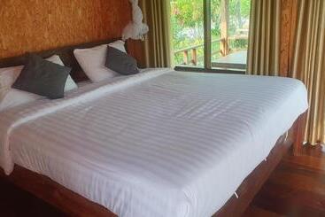 Otel ครัวบัวสวยรีสอร์ท