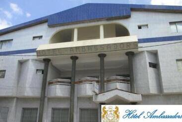 هتل Ambassadors Akodessewa