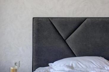 Novel Hotel And Apartments