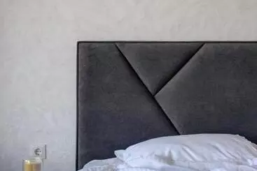 Novel Hotel And Apartments