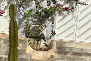 پانسیون Casablanca Rooms Dhërmi