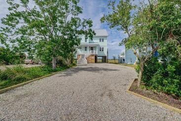 Majatalo 124 Windjammer Dr By Carolina Stays