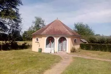 Aamiaismajoitus (B&B) Hébergement 24h Du Mans