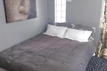 Bed and Breakfast Home Away From Home