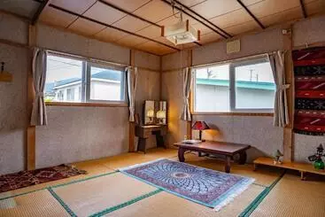 ペンション Rishiri Antique Inn