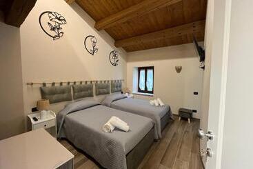 بنسيون Sibilroom Rooms & Wellness