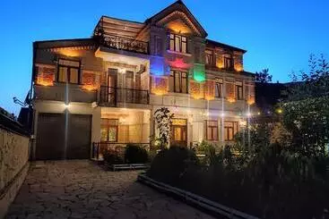 هتل Sheki̇_vi̇lla_buti̇k