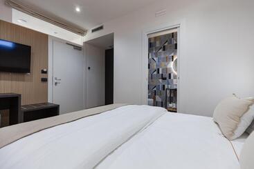 膳宿费 Rh Lifestyle Rooms & Suites