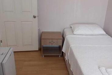 فندق Kalanora Resort