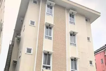 Hotel Oyo 93808 Lincoln Dormitory