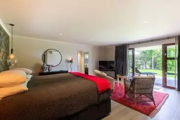 Accent House Boutique Bed & Breakfast