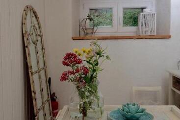 Bed And Breakfast 57