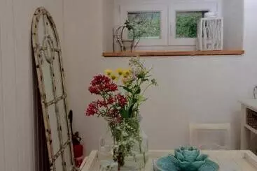 Bed And Breakfast 57