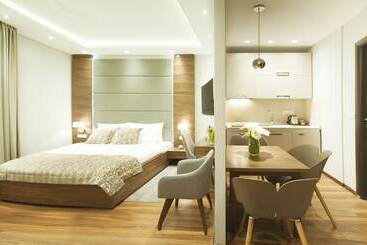 پانسیون Nv Luxury Suites & Spa