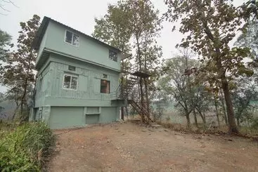Resort Rukhad Jungle Camp   Pench