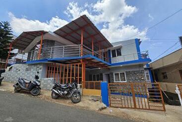 Pensiune The Happy Home Stay At Ooty