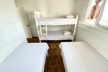 Hostal Playa Azul