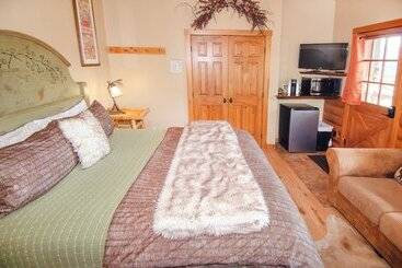 بيت ريفى Eml 7 Cloven Hoofed