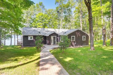 Hus på landet Quiet Presque Isle Home W/ Grill: Families Welcome