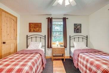 بيت ريفى Quiet Presque Isle Home W/ Grill: Families Welcome