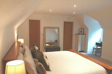 דירת נופש The Highlands, 5 Bed 5 Bath, Large Spacious House