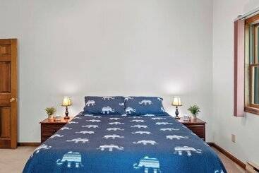 Сельский дом Marina Village By Avantstay Walk To Lake + Marina Balcony + Patio