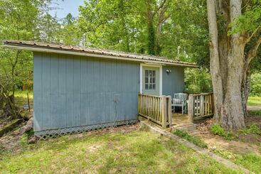 Hike, Fish, Kayak: Fairhope  River Cottage