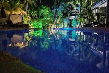 تختخواب و صبحانه Résidence Adam Et Eve