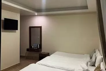 Ratna Giri Resort