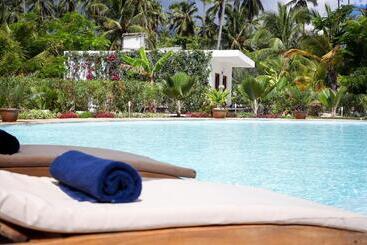 אתר נופש White Paradise Zanzibar