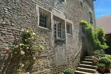 Pension Gîte D Exception   Manoir De Sacquenay