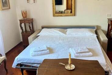 پانسیون Montesanto 25