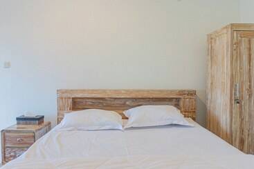 Pension Santya Loka Lodge & Twin Waterfall