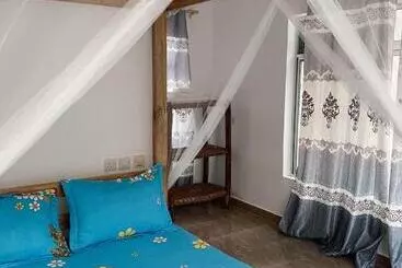 ペンション Flow Guest House & Cafe